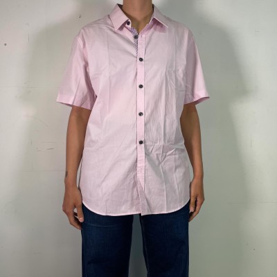 🩷 Chemise rose, impression au dos 🩷